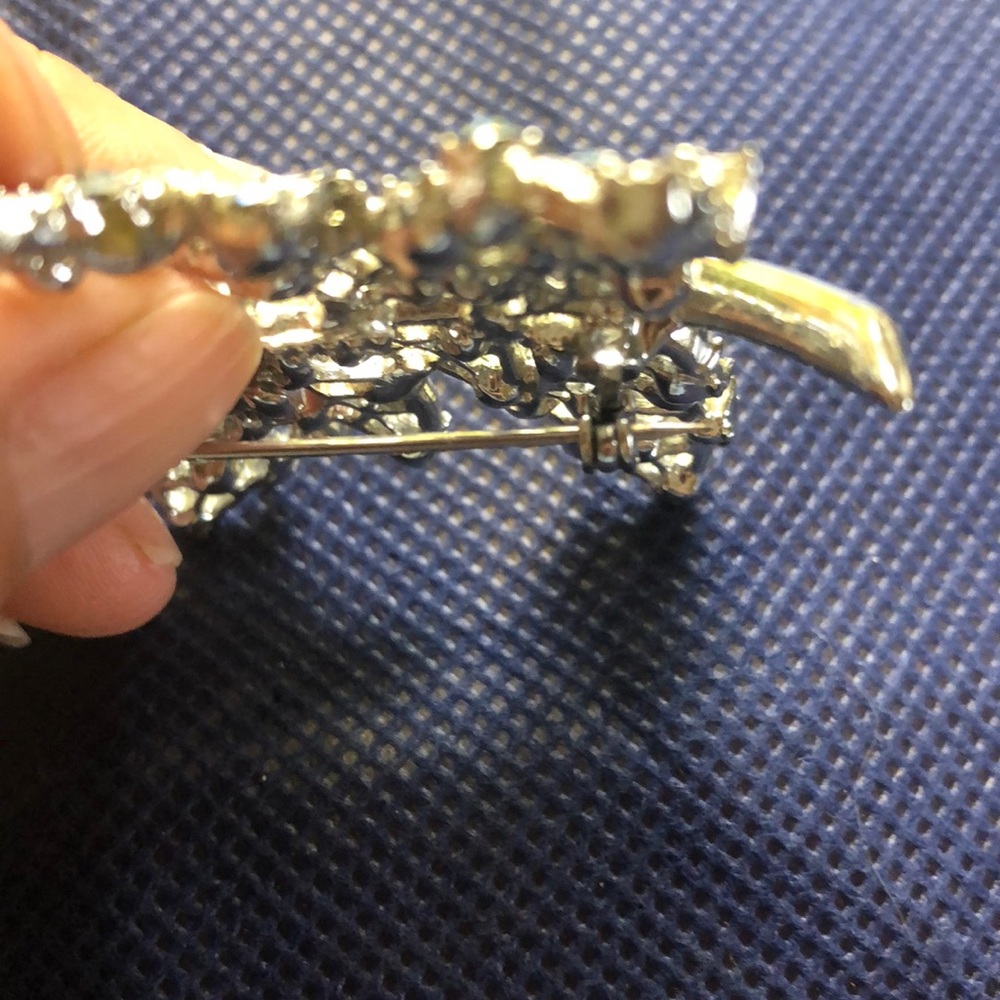 Dodd’s Rhinestone Maple 🍁 Leaf Brooch - Picture 3 of 7